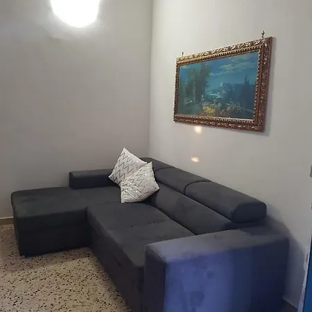 Donna Checchina Apartman *